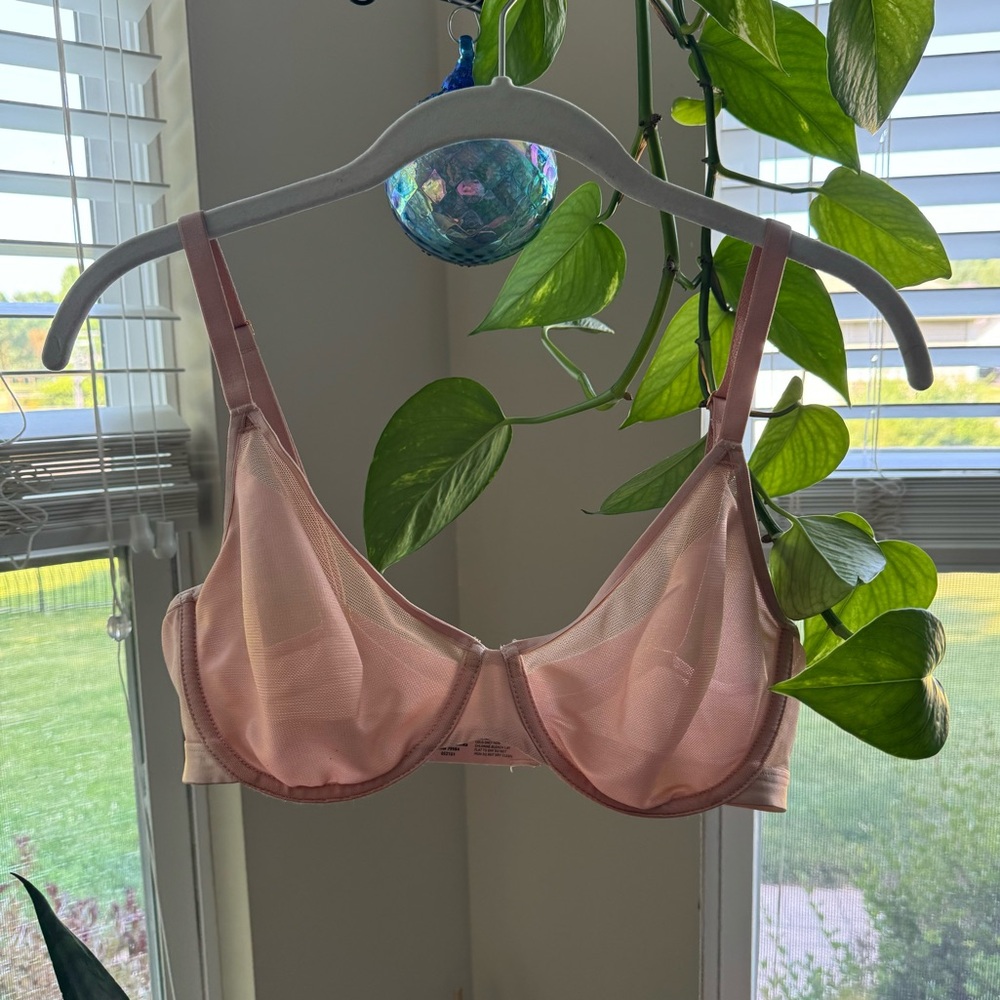 Soma Women’s Intimates Unbelievable Lift Scoop Balconette Bra